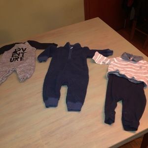 Onesies 0-3 months